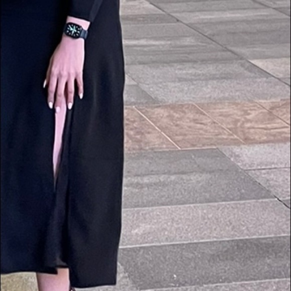 Aritzia size 4 - Picture 4 of 7